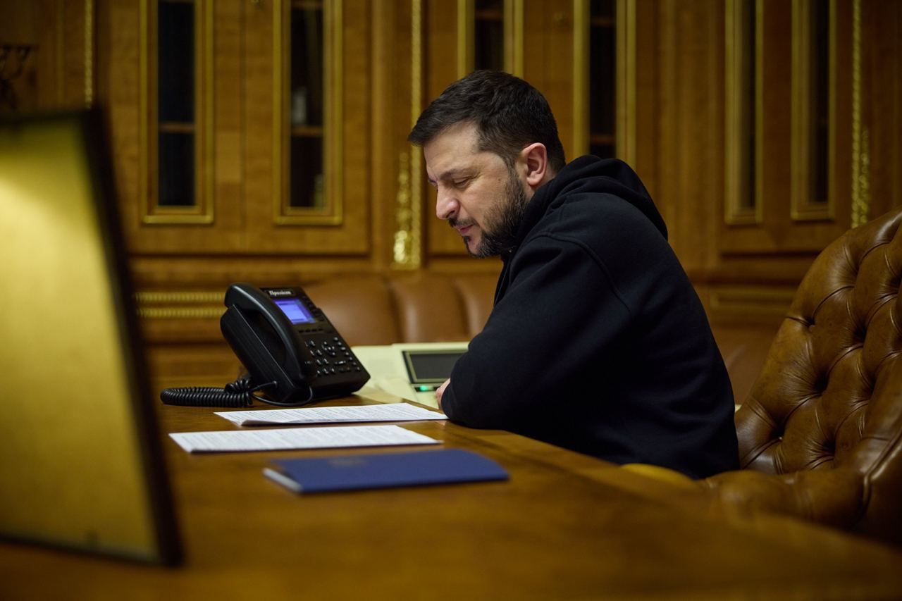 Зеленський хоче зустрітися з Сі Цзіньпінем - чого він вимагає від Пекіна Зеленський хоче зустрітися з Сі Цзіньпінем - чого він вимагає від Пекіна