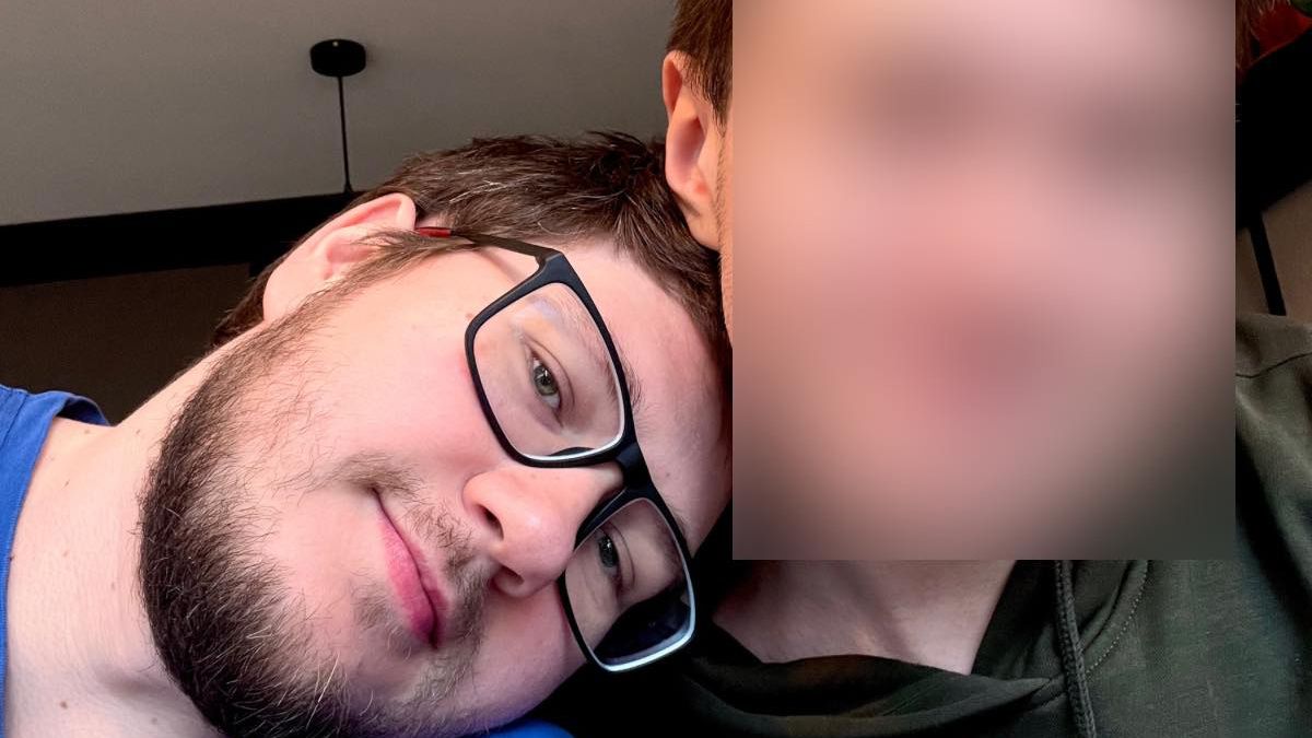 ЛГБТ-пара в Україні подала заявку на шлюб у Дії - 24 Канал ЛГБТ-пара в Україні подала заявку на шлюб у Дії - 24 Канал