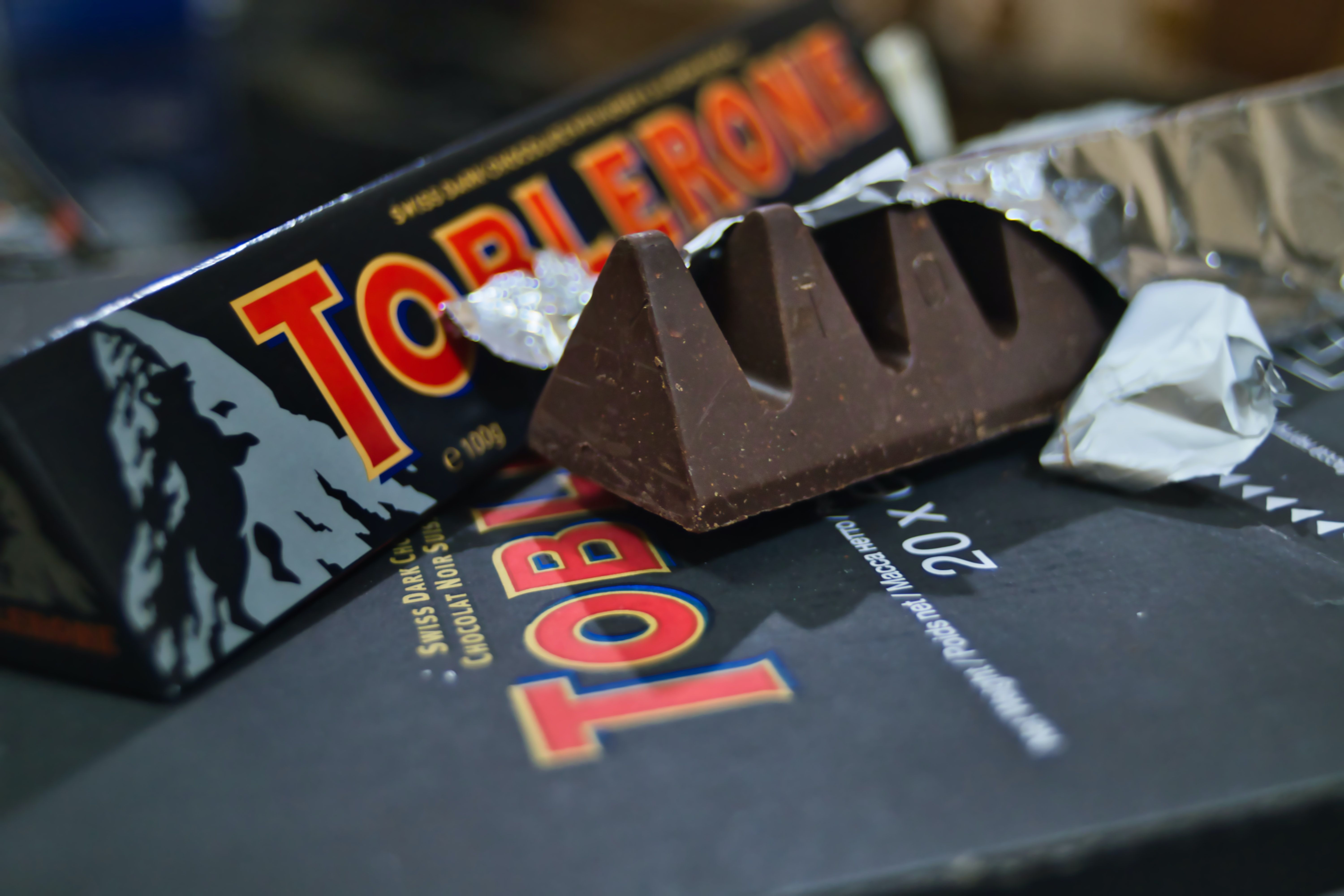 Зображення гірської вершини Маттерхорн зникне з  шоколаду Toblerone