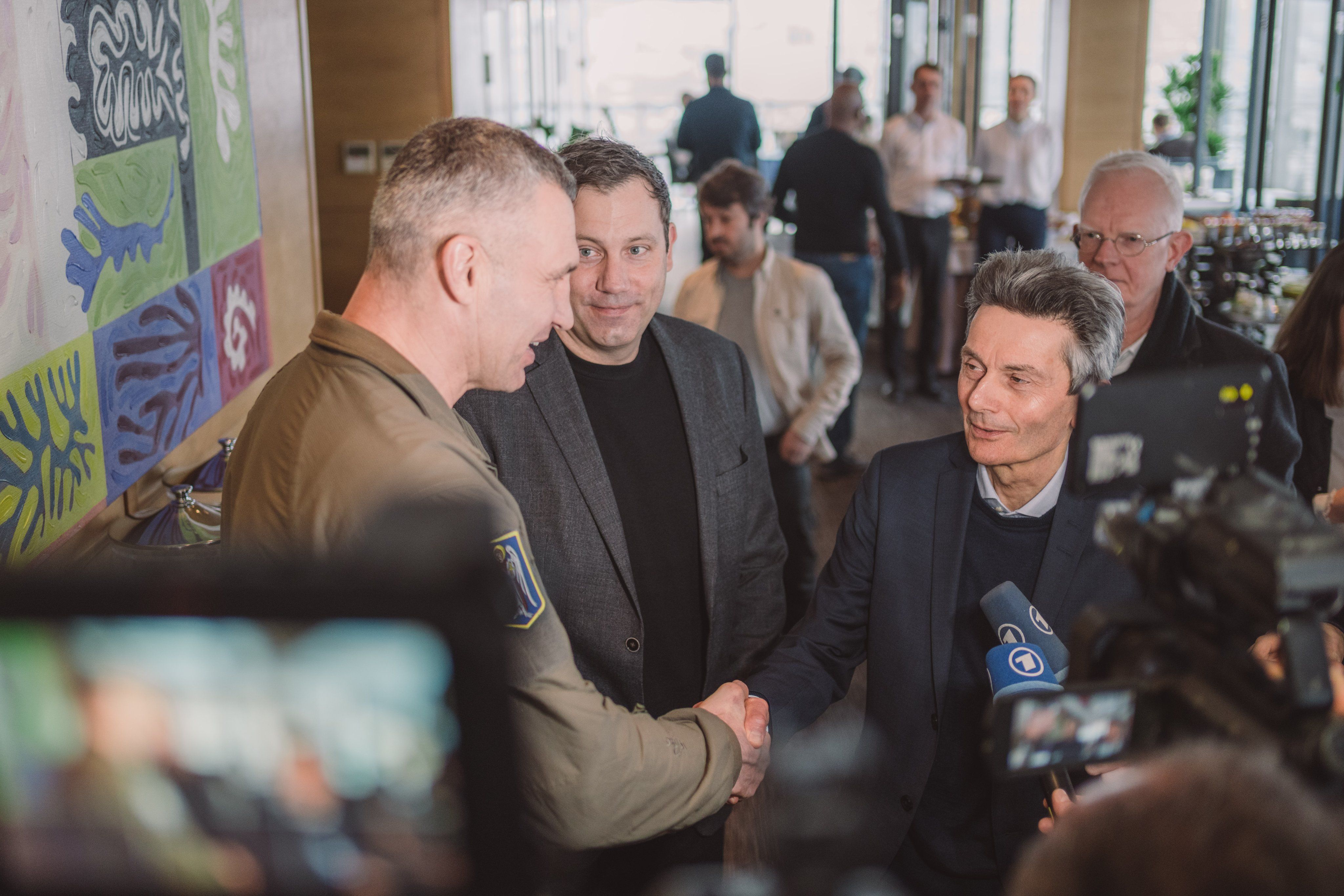 Кличко встретился с руководством правящей партии Германии и обсудил усиление помощи