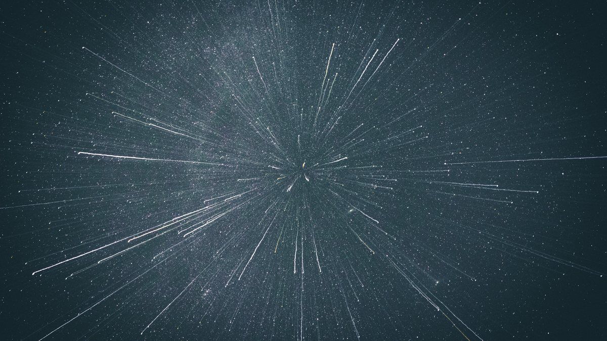 Через месяц после рождения Вселенной мог произойти еще один Большой взрыв Через месяц после рождения Вселенной мог произойти еще один Большой взрыв