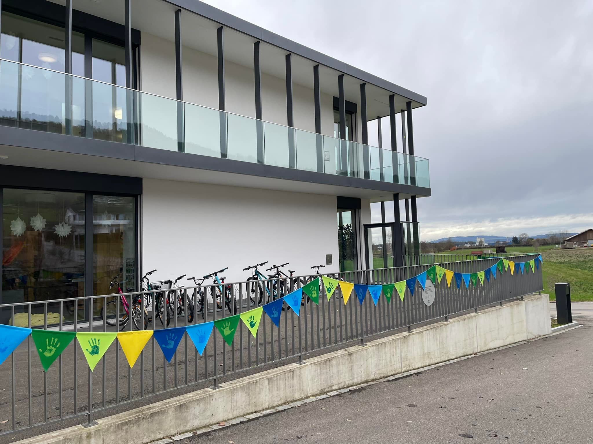 Школа у Швейцарії Школа у Швейцарії