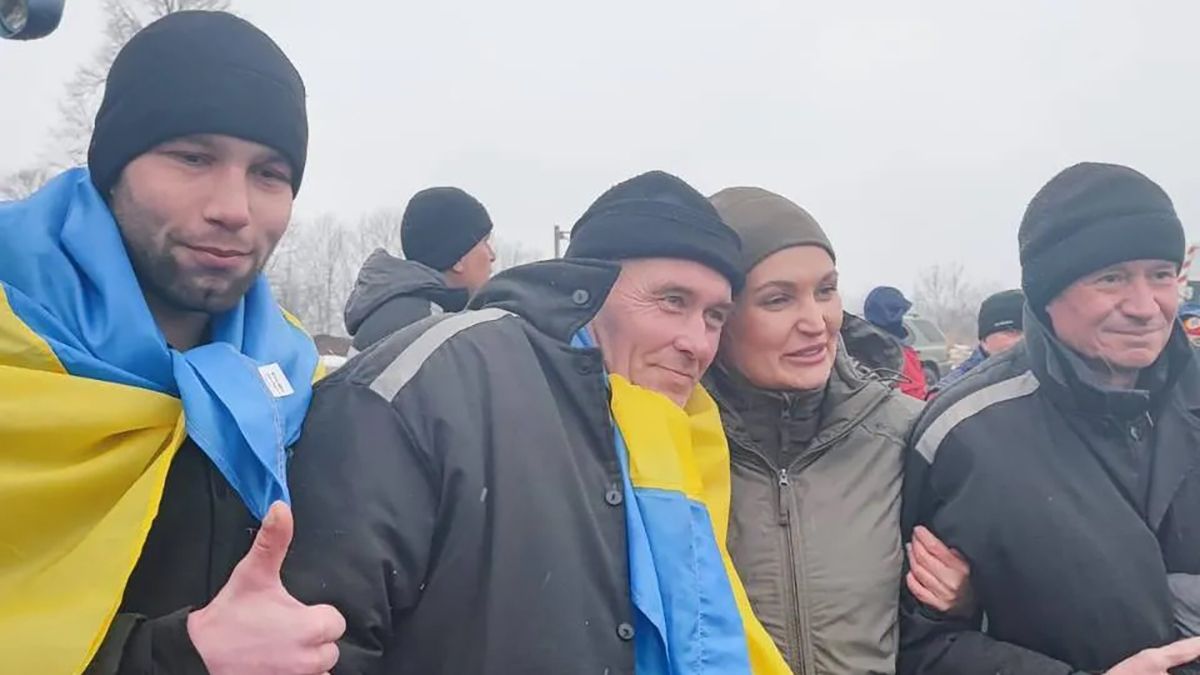 Из российского плена освободили пастора Анатолия Волошина - 24 Канал Из российского плена освободили пастора Анатолия Волошина - 24 Канал