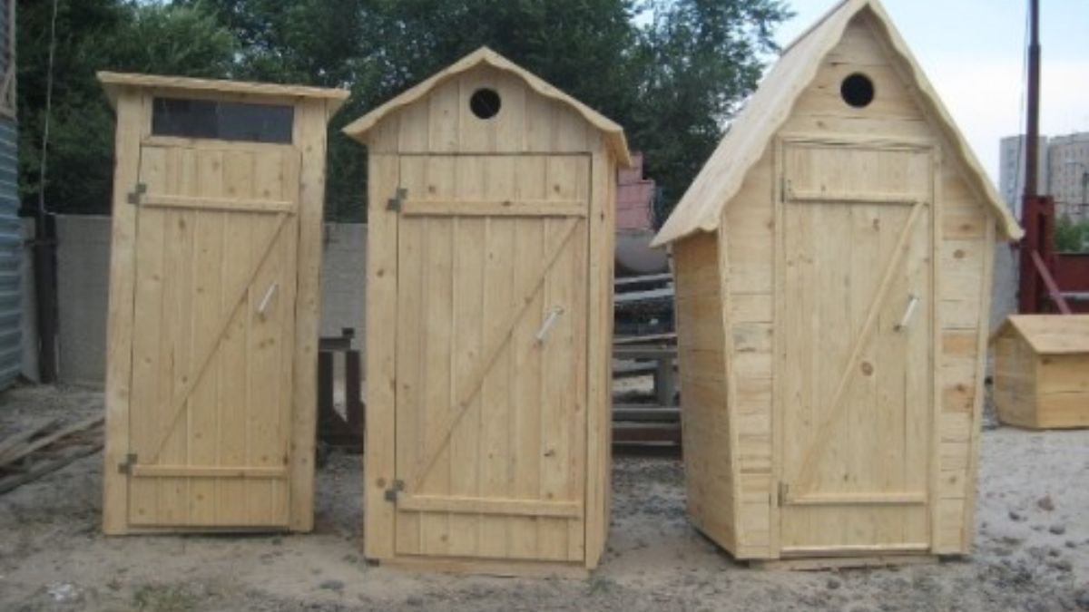 Житель Волині втопився у вуличному туалеті біля бару - 24 Канал Житель Волині втопився у вуличному туалеті біля бару - 24 Канал