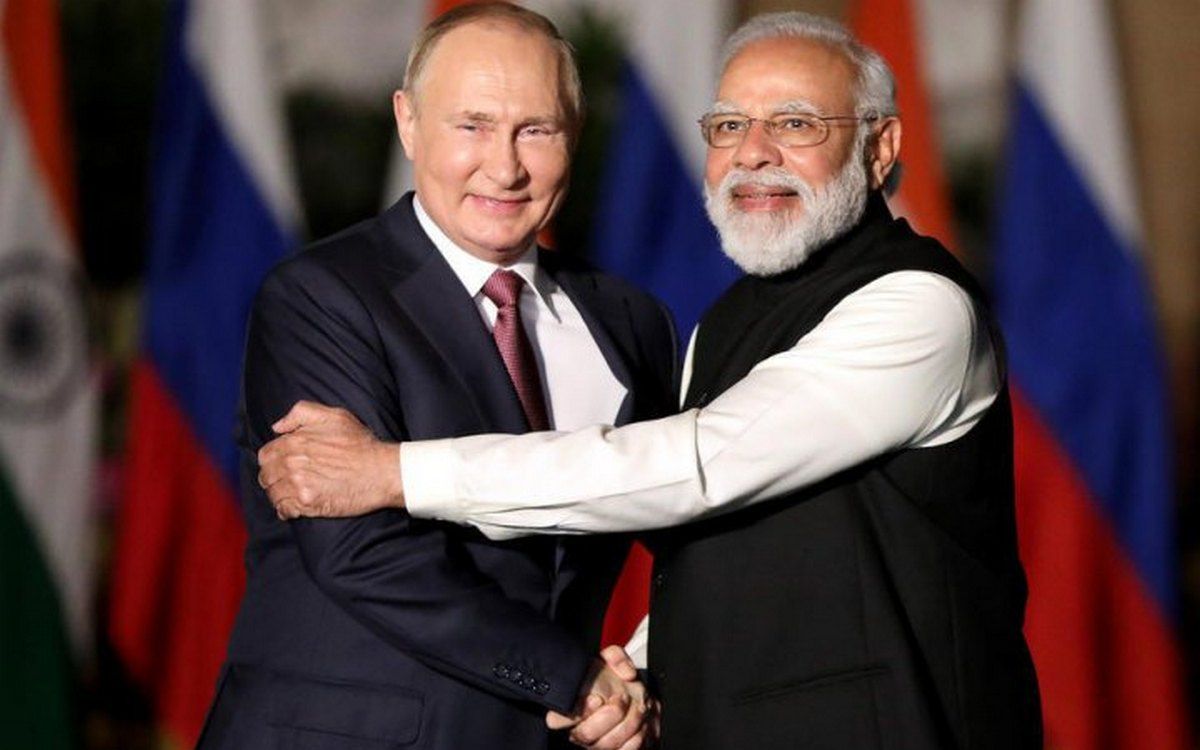 Владимир Путин и премьер-министр Индии Нарендра Моди на встрече в Нью-Дели, 2021 год