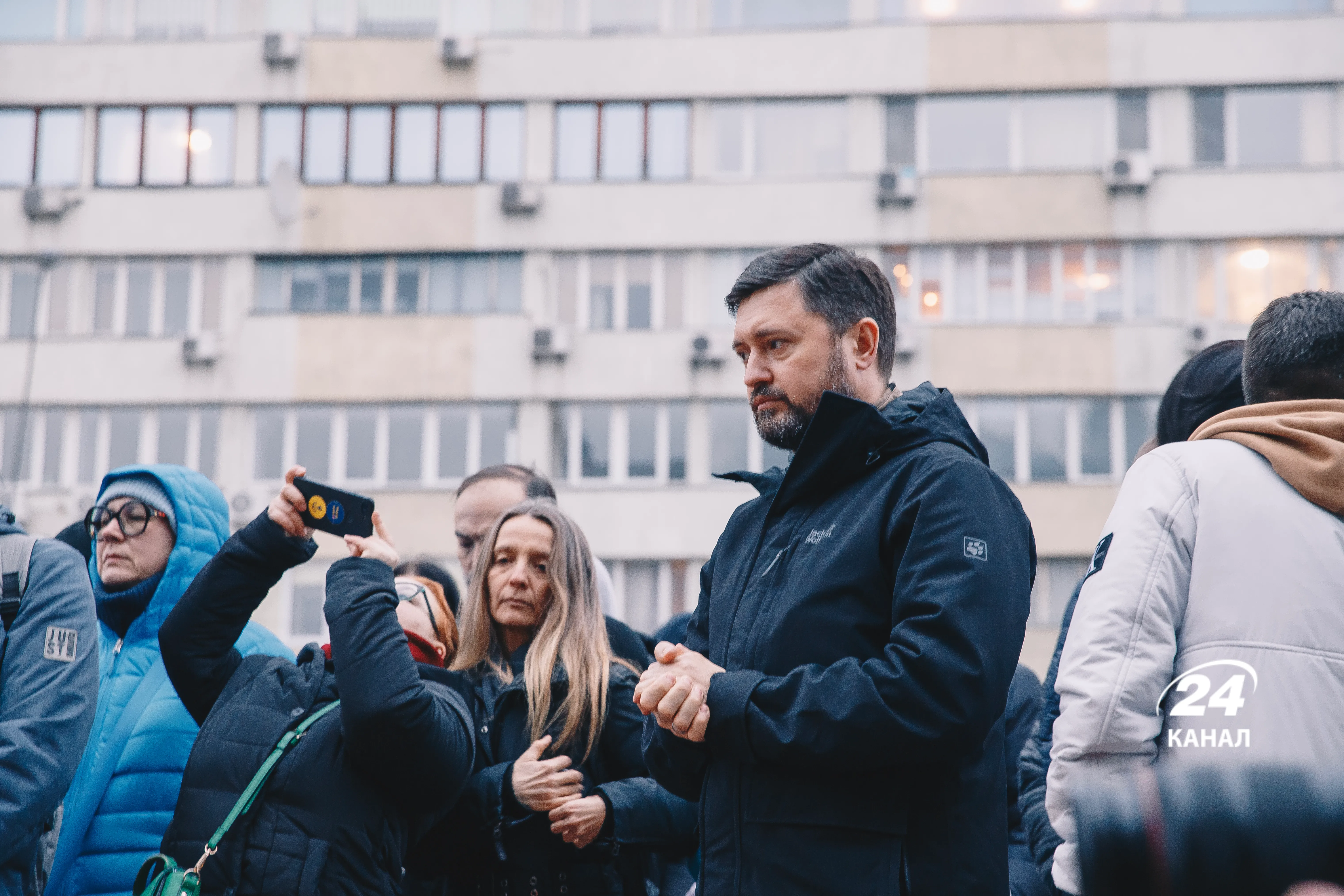 Годовщина удара по Драмтеатру в Мариуполе.