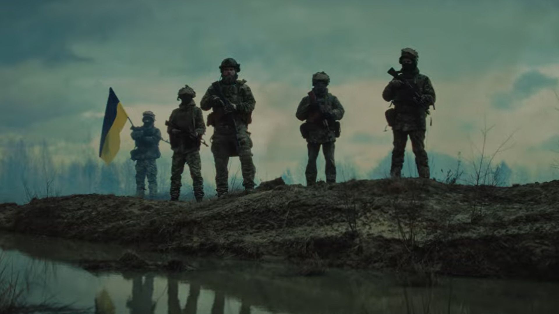 ВСУ в новом видеоролике обратились ко всем украинцам: "Защити свое!" ВСУ в новом видеоролике обратились ко всем украинцам: "Защити свое!"