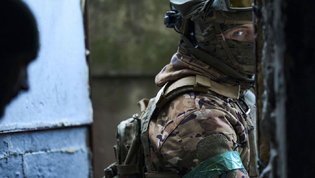 Ситуация в Бахмуте сейчас – офицер ВСУ рассказал об обороне города - 24 Канал Ситуация в Бахмуте сейчас – офицер ВСУ рассказал об обороне города - 24 Канал