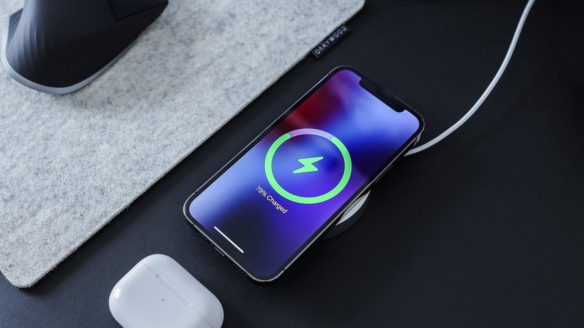 Почему батарея смартфона не заряжается до конца – самые распространенные причины Почему батарея смартфона не заряжается до конца – самые распространенные причины