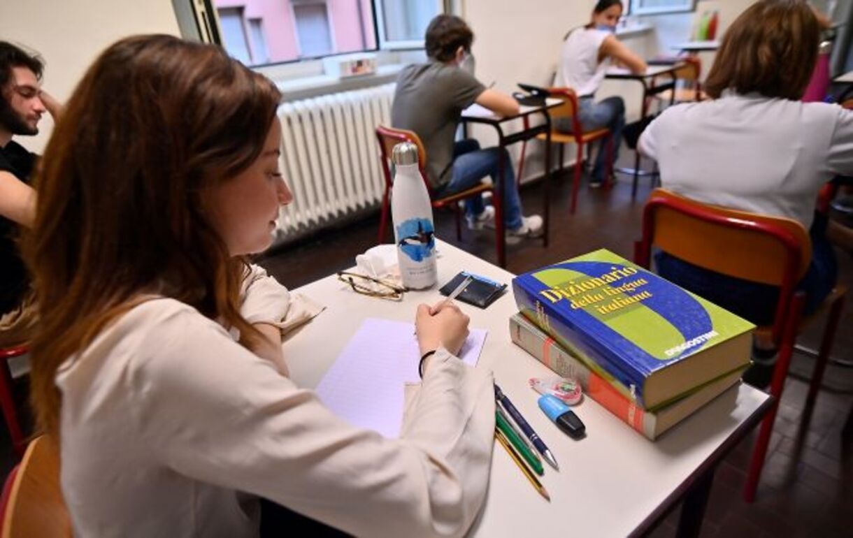 Навчання українців у Німеччині і Франції - чим загрожують прогули уроків - 24 Канал - Освіта Навчання українців у Німеччині і Франції - чим загрожують прогули уроків - 24 Канал - Освіта