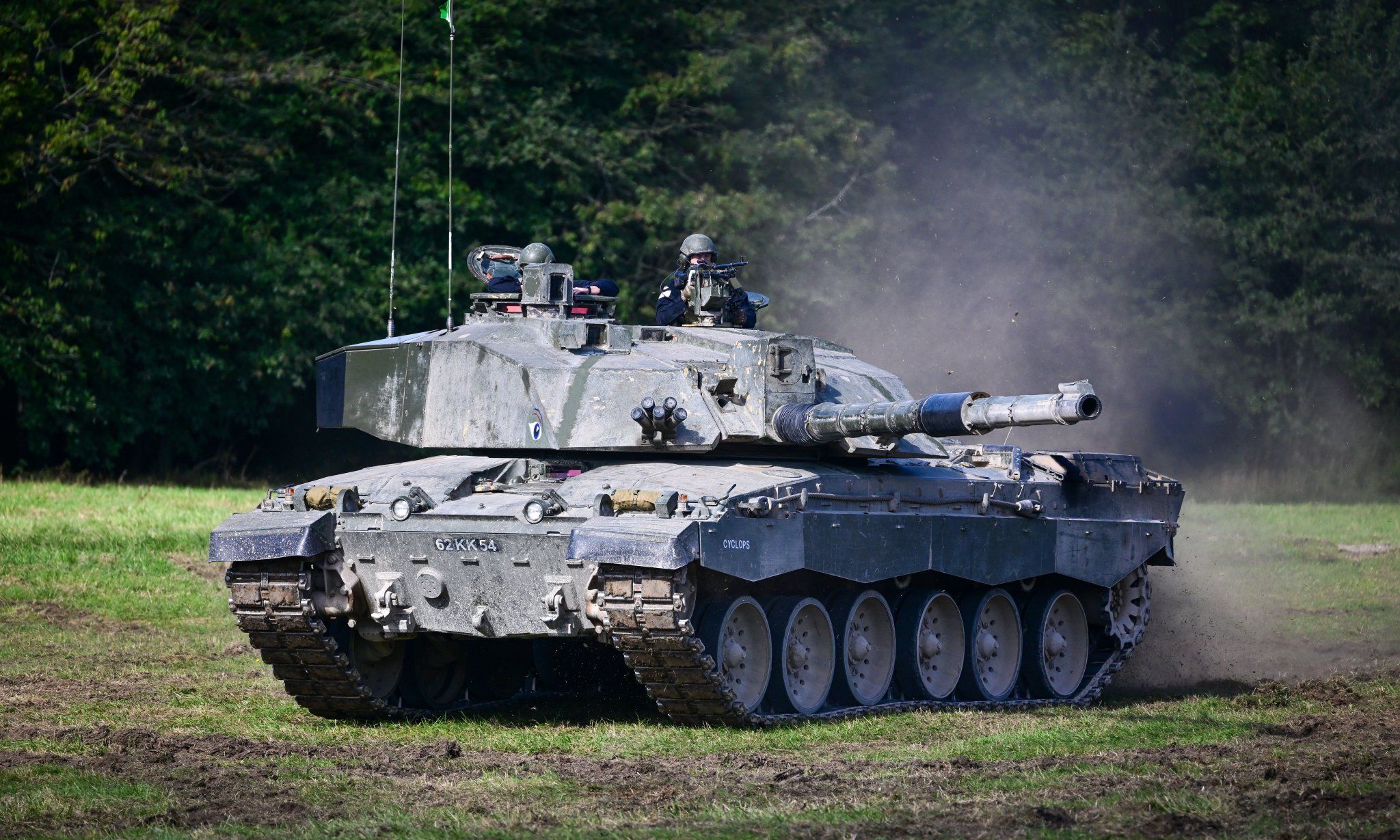 В Украину прибыли первые танки Challenger 2 - видео