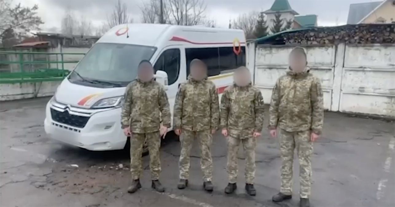 "Фундація Течія" придбала евакуаційне авто для прикордонників "Фундація Течія" придбала евакуаційне авто для прикордонників