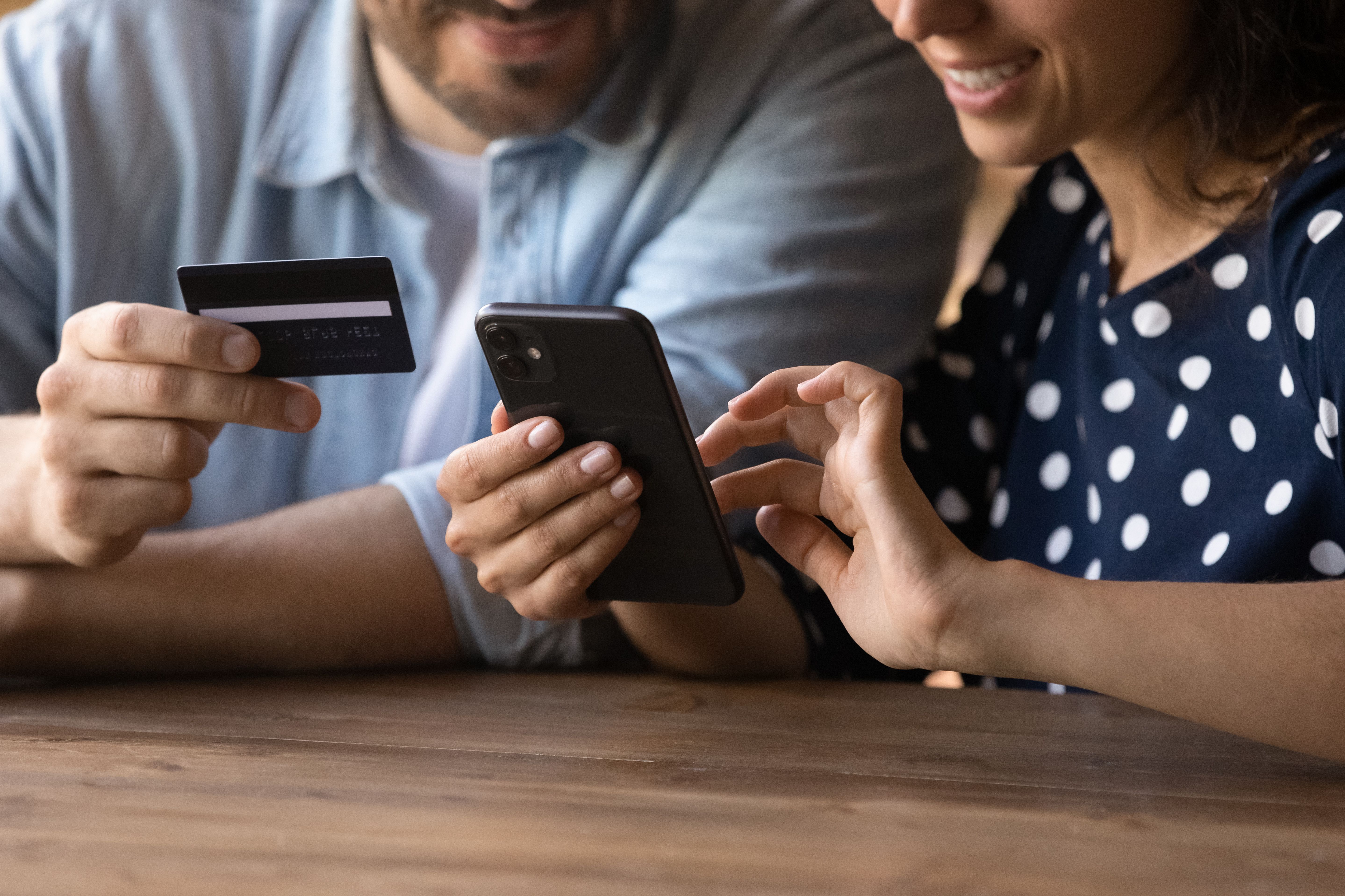 Де підприємці можуть швидко оформити віртуальну картку для ФОП Де підприємці можуть швидко оформити віртуальну картку для ФОП