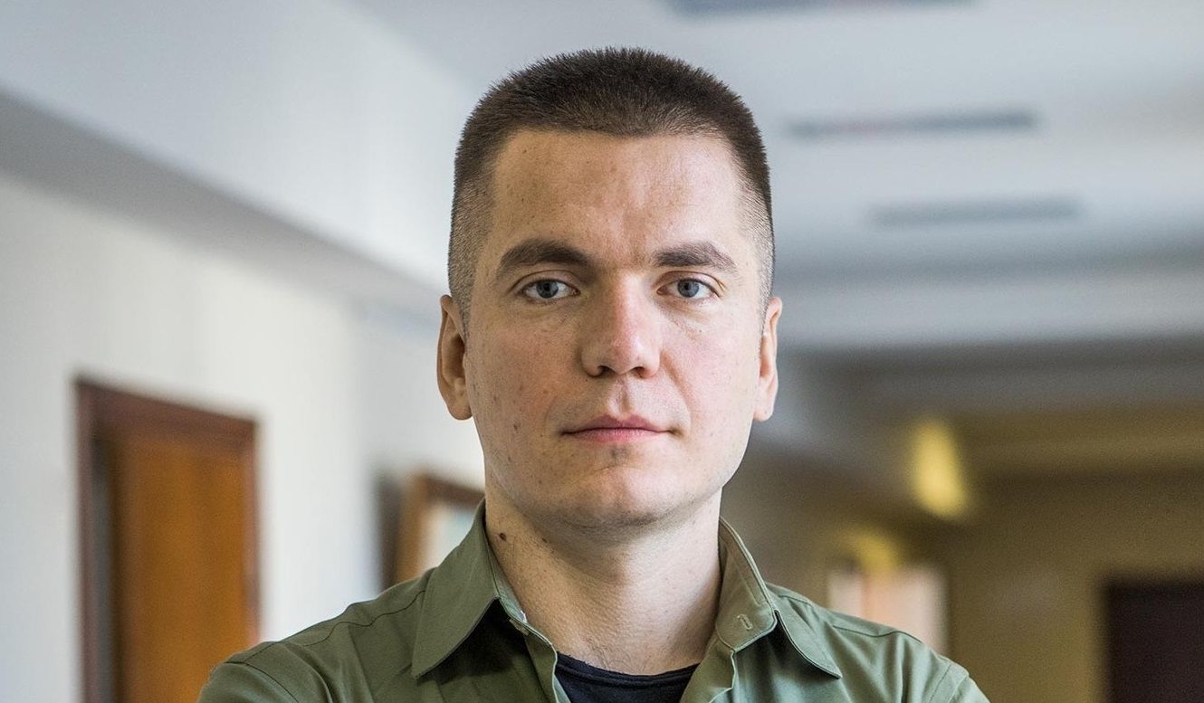 Дейнега пожартував, опублікувавши заяву на звільнення - 24 Канал Дейнега пожартував, опублікувавши заяву на звільнення - 24 Канал