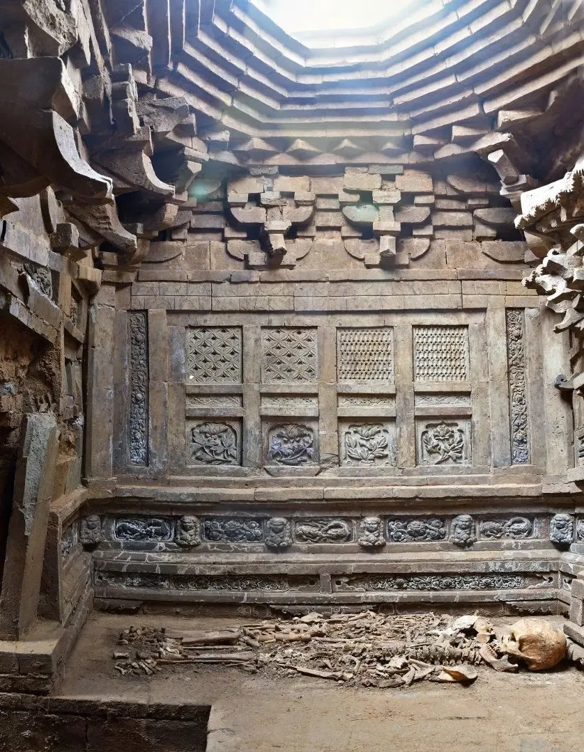 Гробниця Гробниця