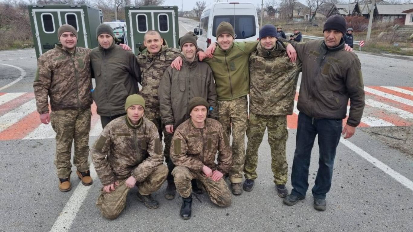 Во время последнего обмена вернулось 12 украинцев