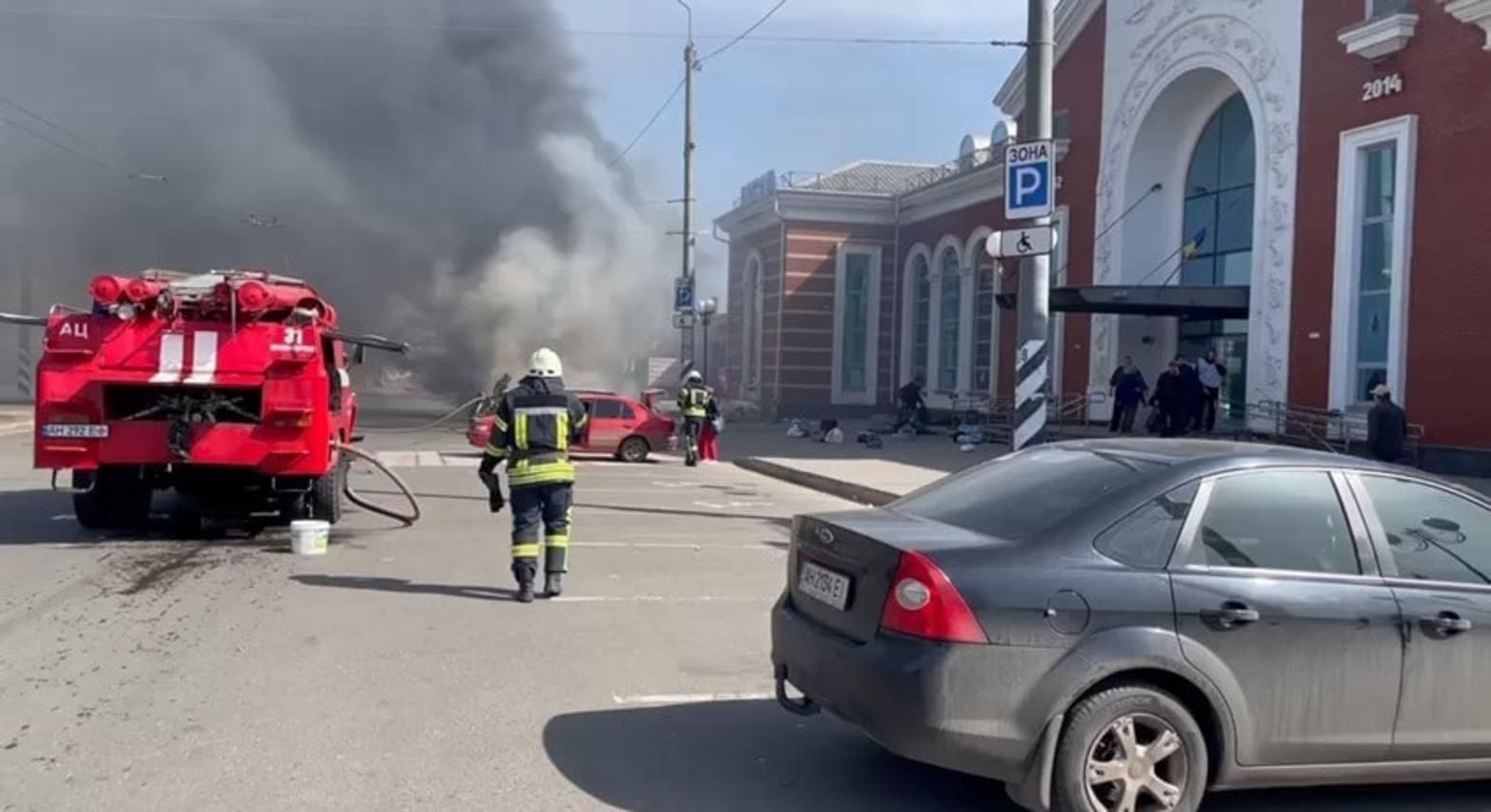 Удар по вокзалу в Краматорске - воспоминания спасателя об атаке 8 апреля 2022 - 24 Канал