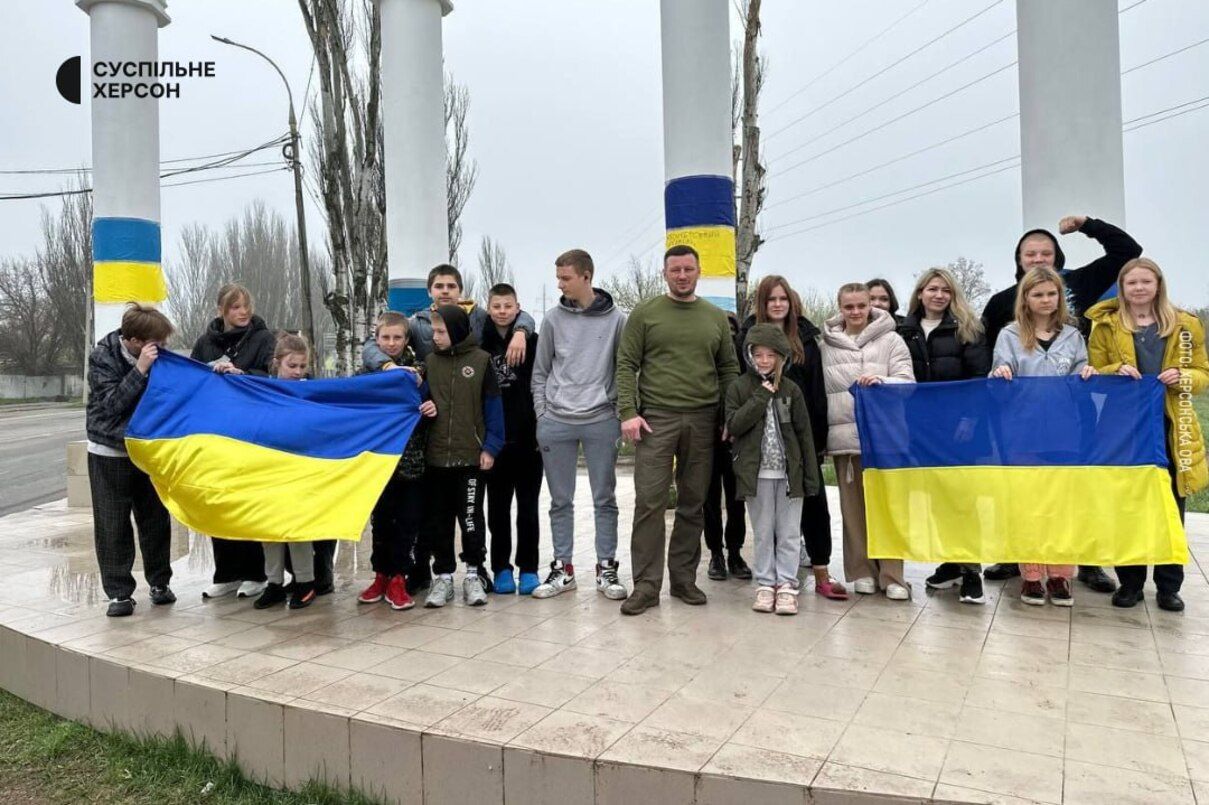 Во время оккупации детей похитили российские военные