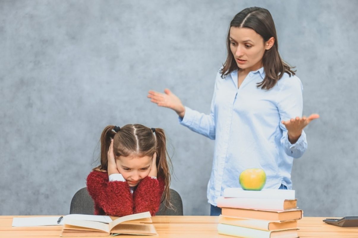 Відповідальність батьків за пропуски уроків - чи можуть позбавити батьківських прав - Освіта Відповідальність батьків за пропуски уроків - чи можуть позбавити батьківських прав - Освіта