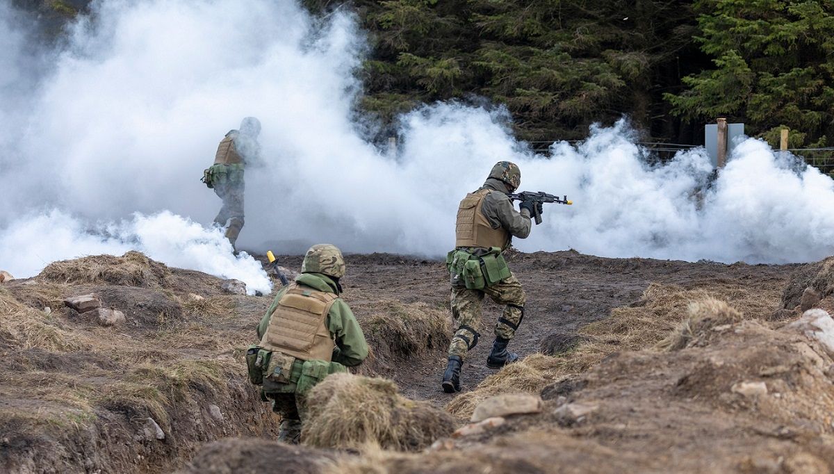 Ситуація у Бахмуті зараз – Жданов розповів про бої за центр Бахмута - 24 Канал Ситуація у Бахмуті зараз – Жданов розповів про бої за центр Бахмута - 24 Канал