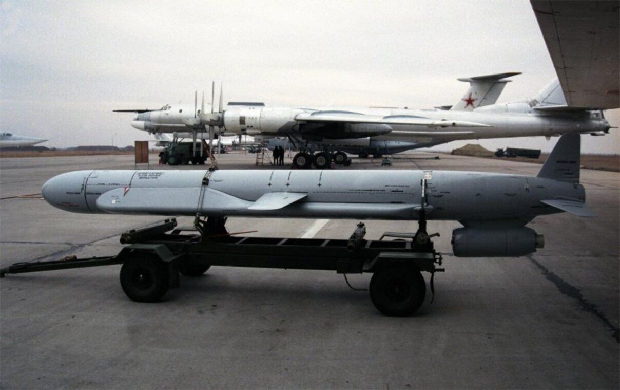 Возможно возобновление ударов по Украине: насколько опасны ракеты Х-50, которые будет производить Россия - 24 Канал