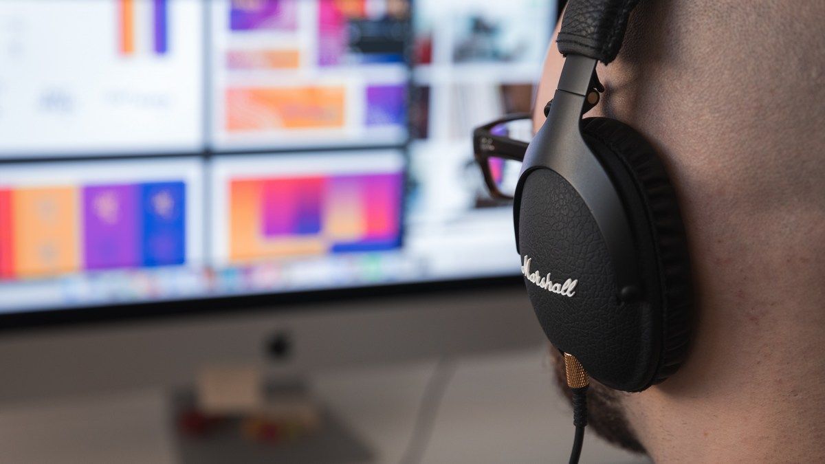 Художники уже теряют работу из-за распространения искусственного интеллекта Художники уже теряют работу из-за распространения искусственного интеллекта