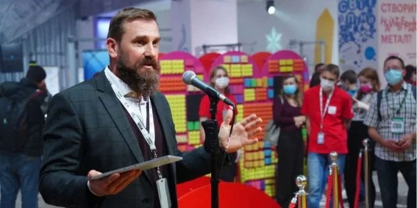 Оксен Лесной - министр обратился к украинцам из-за сокращения количества предметов в школе Оксен Лесной - министр обратился к украинцам из-за сокращения количества предметов в школе