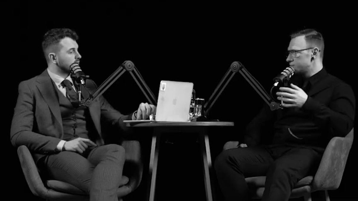 Янович звернувся до слухачів "Подкаст терапії" Янович звернувся до слухачів "Подкаст терапії"