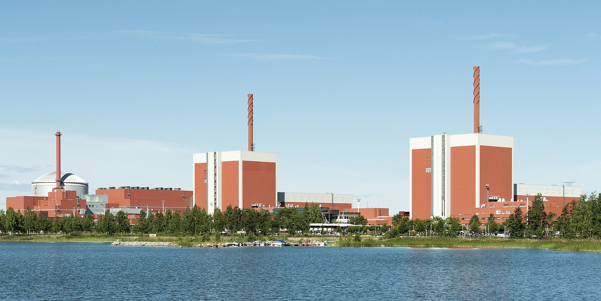 У Фінляндії запускають найбільший в Європі ядерний реактор