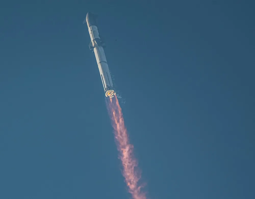 Starship в полете Starship в полете