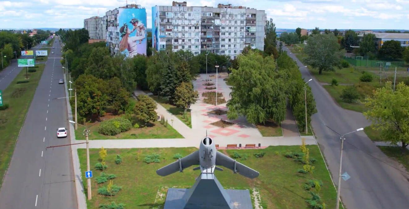 Як виглядав Бахмут до вторгнення Росії Як виглядав Бахмут до вторгнення Росії