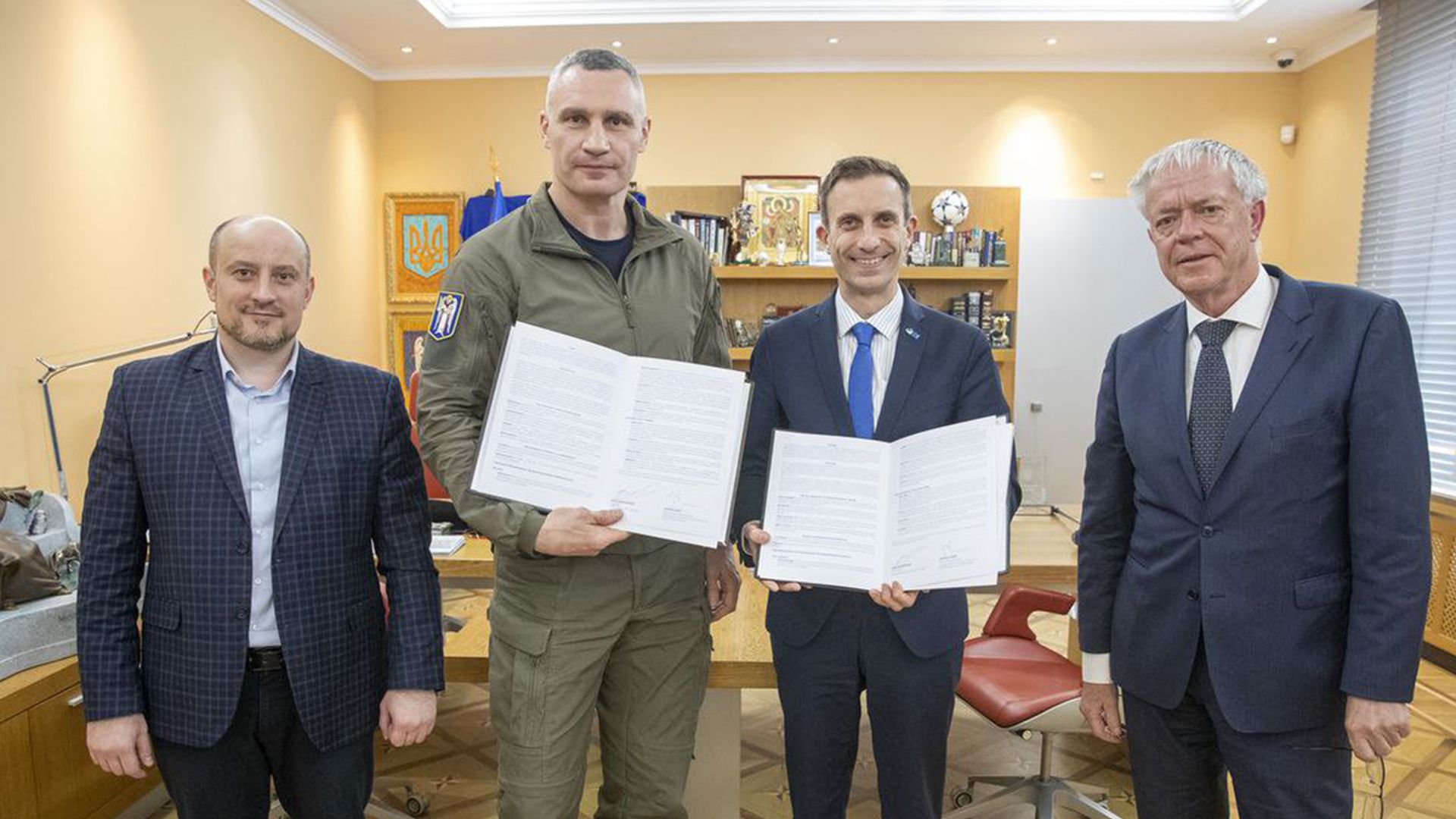 Кличко прокоментував роль Меморандуму між АМУ та Конгресом місцевих влад Ради Європи Кличко прокоментував роль Меморандуму між АМУ та Конгресом місцевих влад Ради Європи