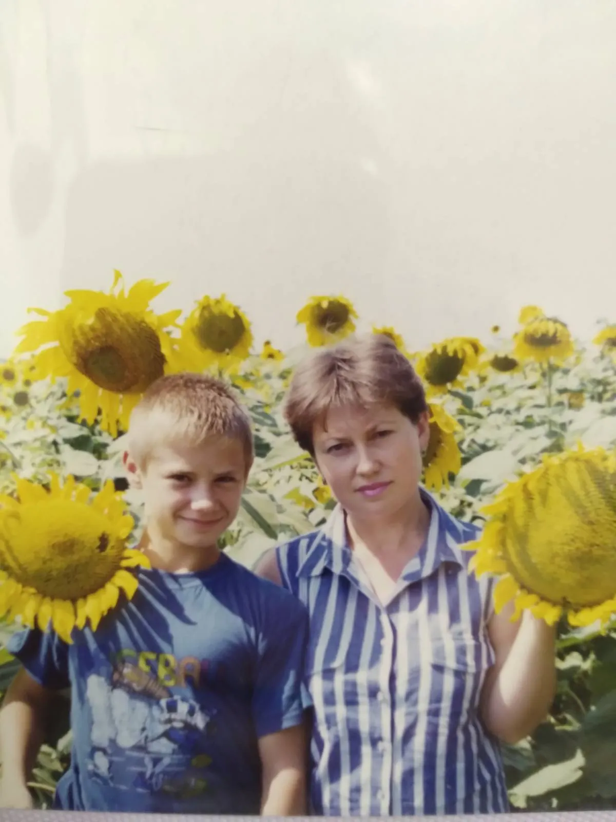 сергій мазін із мамою сергій мазін із мамою