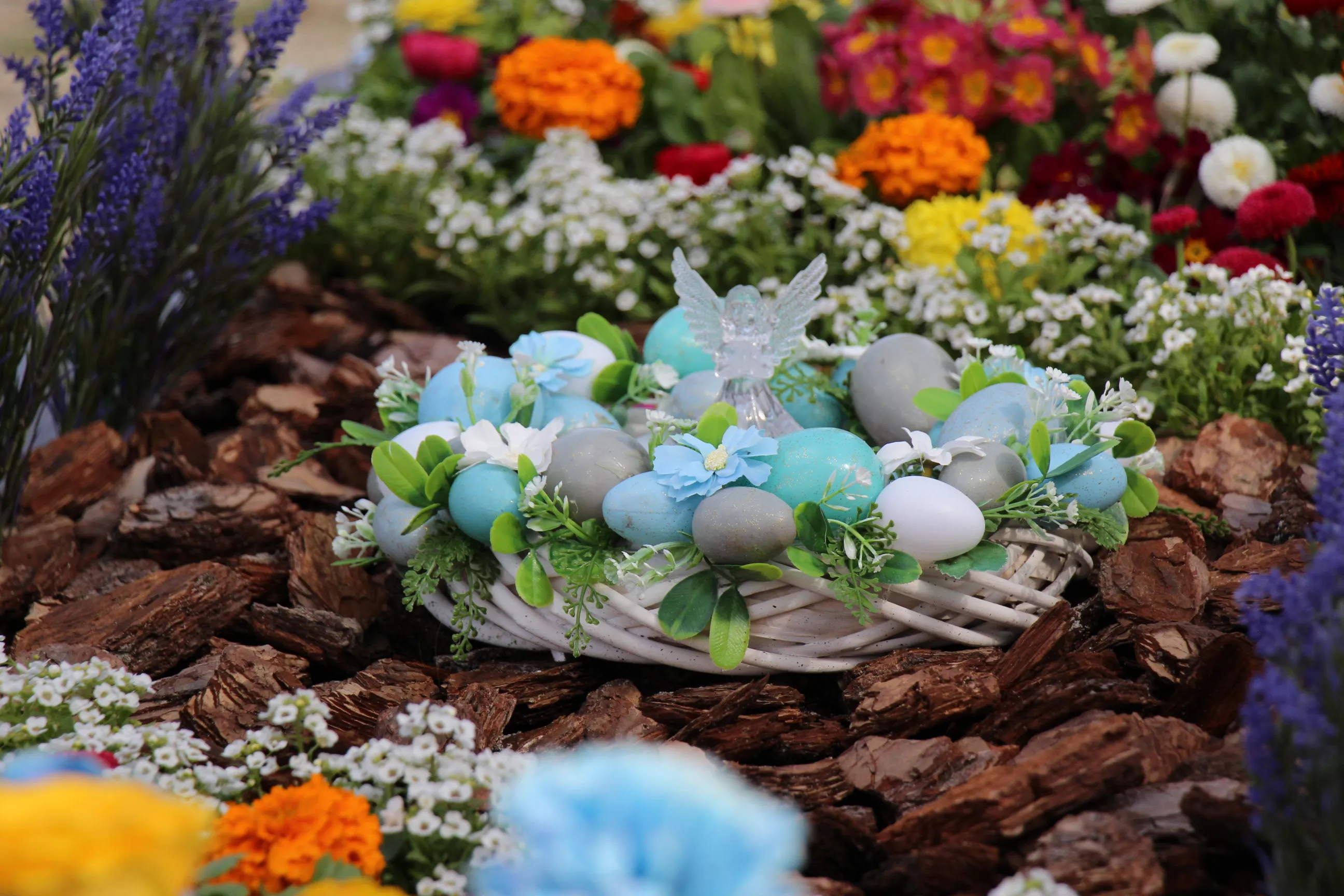 Великдень на Марсовому полі Великдень на Марсовому полі