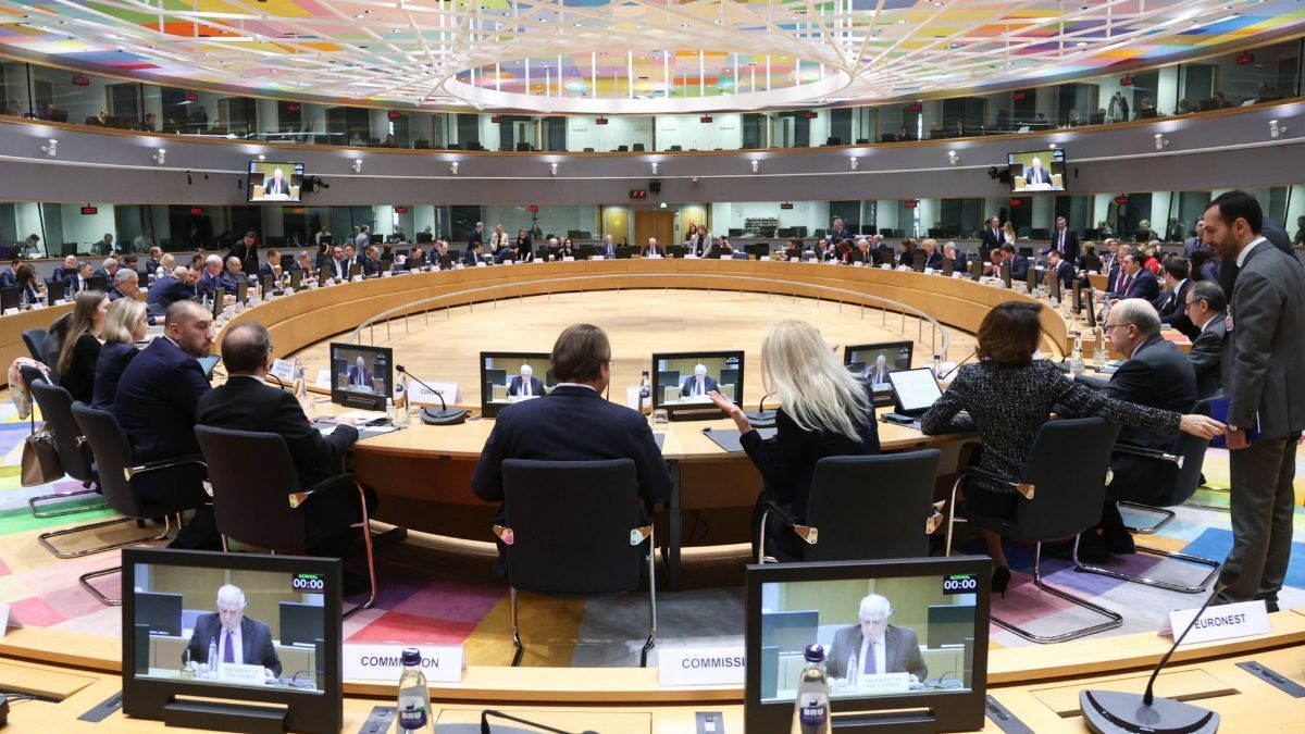 О чем будут договариваться главы МИД О чем будут договариваться главы МИД