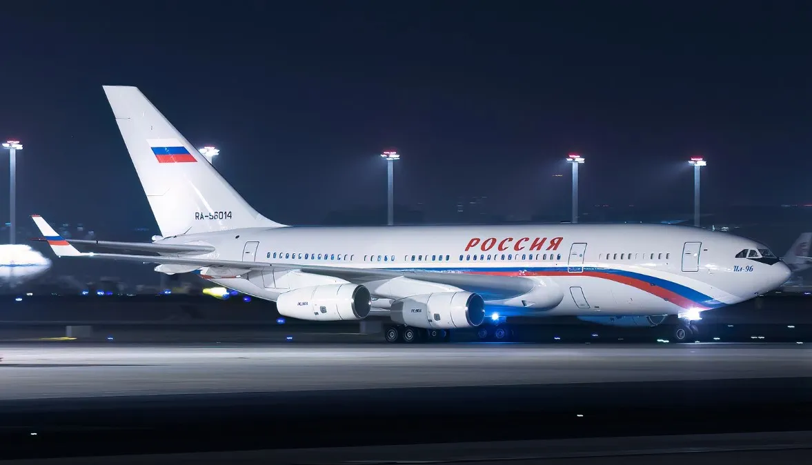 Российский самолет, выполнявший рейс в Германию
