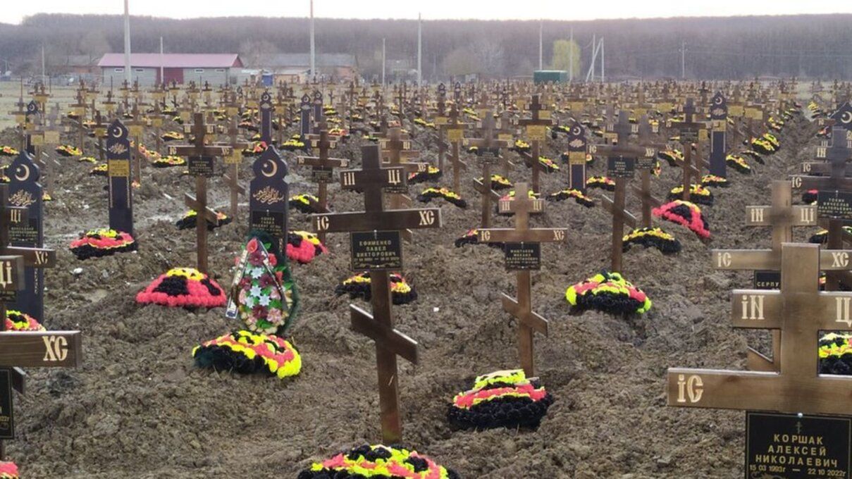 У лісі під березою: ще в одному місці Росії виявили масове поховання вагнерівців - 24 Канал