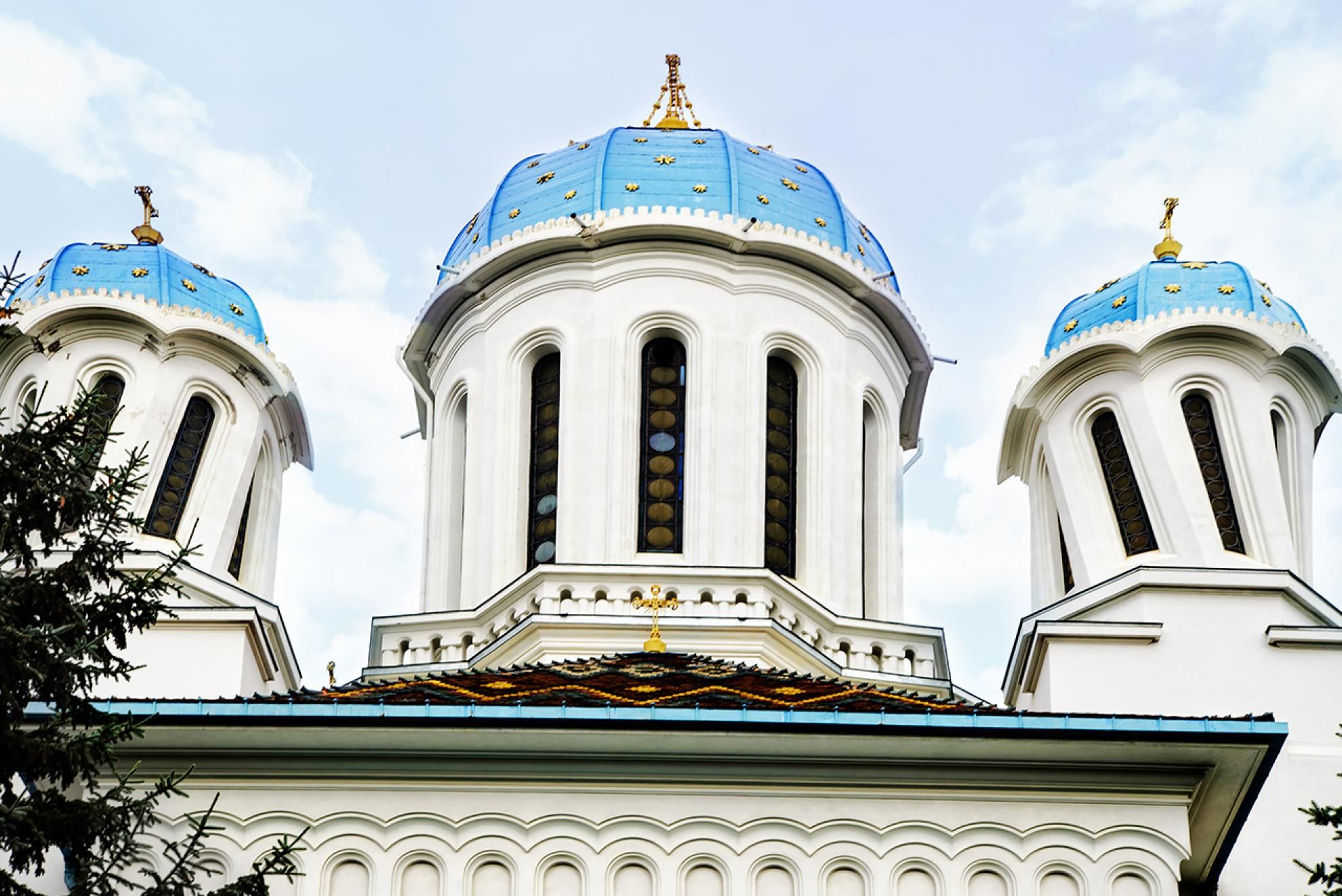 УПЦ МП в Україні - у Чернівцях та Сумах церкви позбавили права користуватися землями - 24 Канал