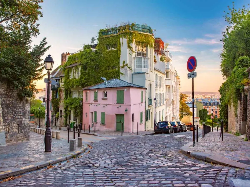 La maison rose в Париже