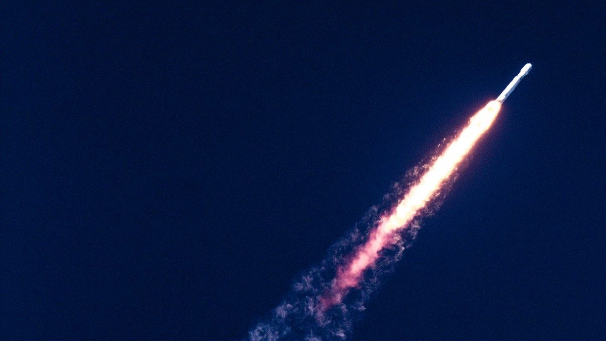 Шведская научная ракета упала на территории Норвегии вместе с полезным грузом Шведская научная ракета упала на территории Норвегии вместе с полезным грузом