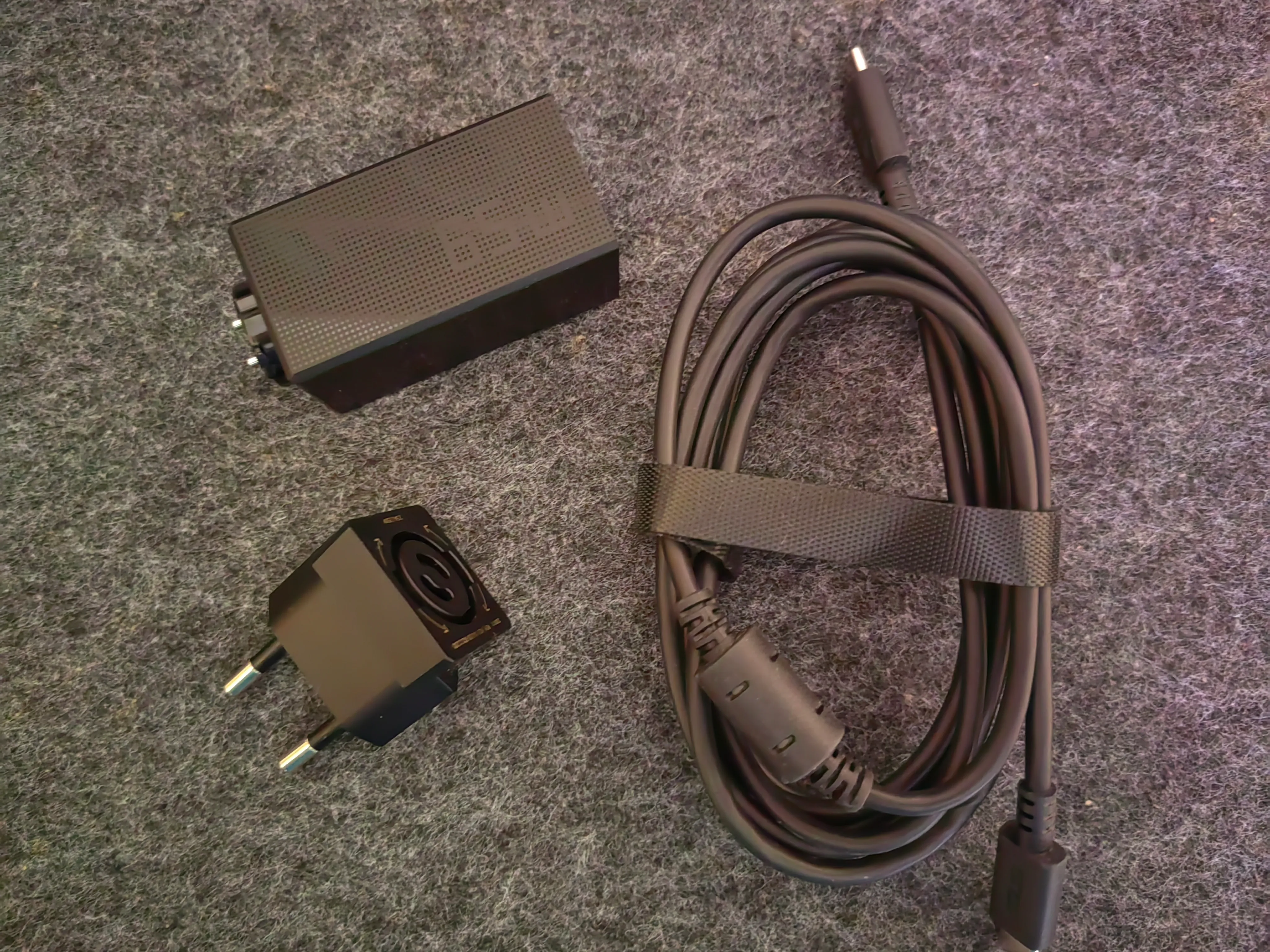 Комплект зарядки Комплект зарядки