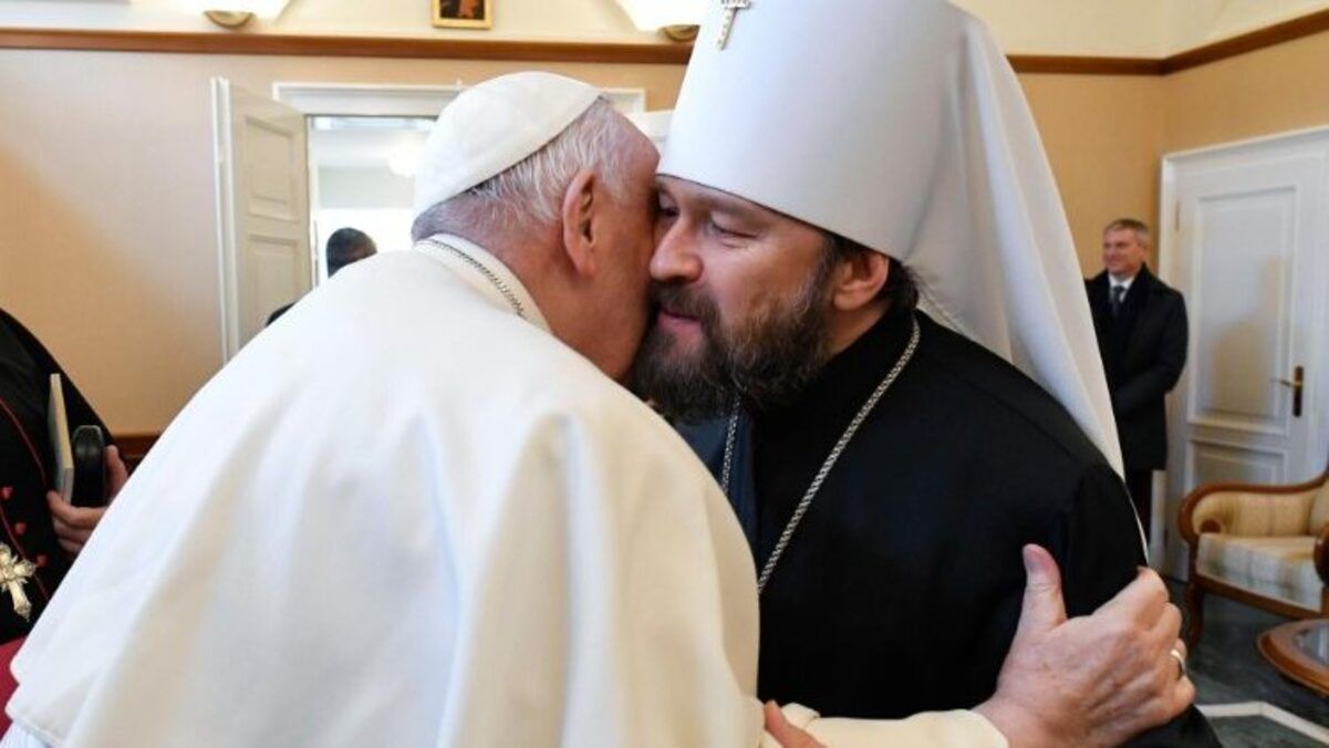 Франциск встретился с митрополитом Илларионом, поддерживающим войну против Украины