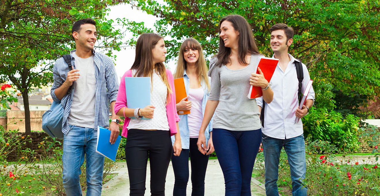 Навчання українців за кордоном - чи можна вступати у виші України з іноземним атестатом Навчання українців за кордоном - чи можна вступати у виші України з іноземним атестатом