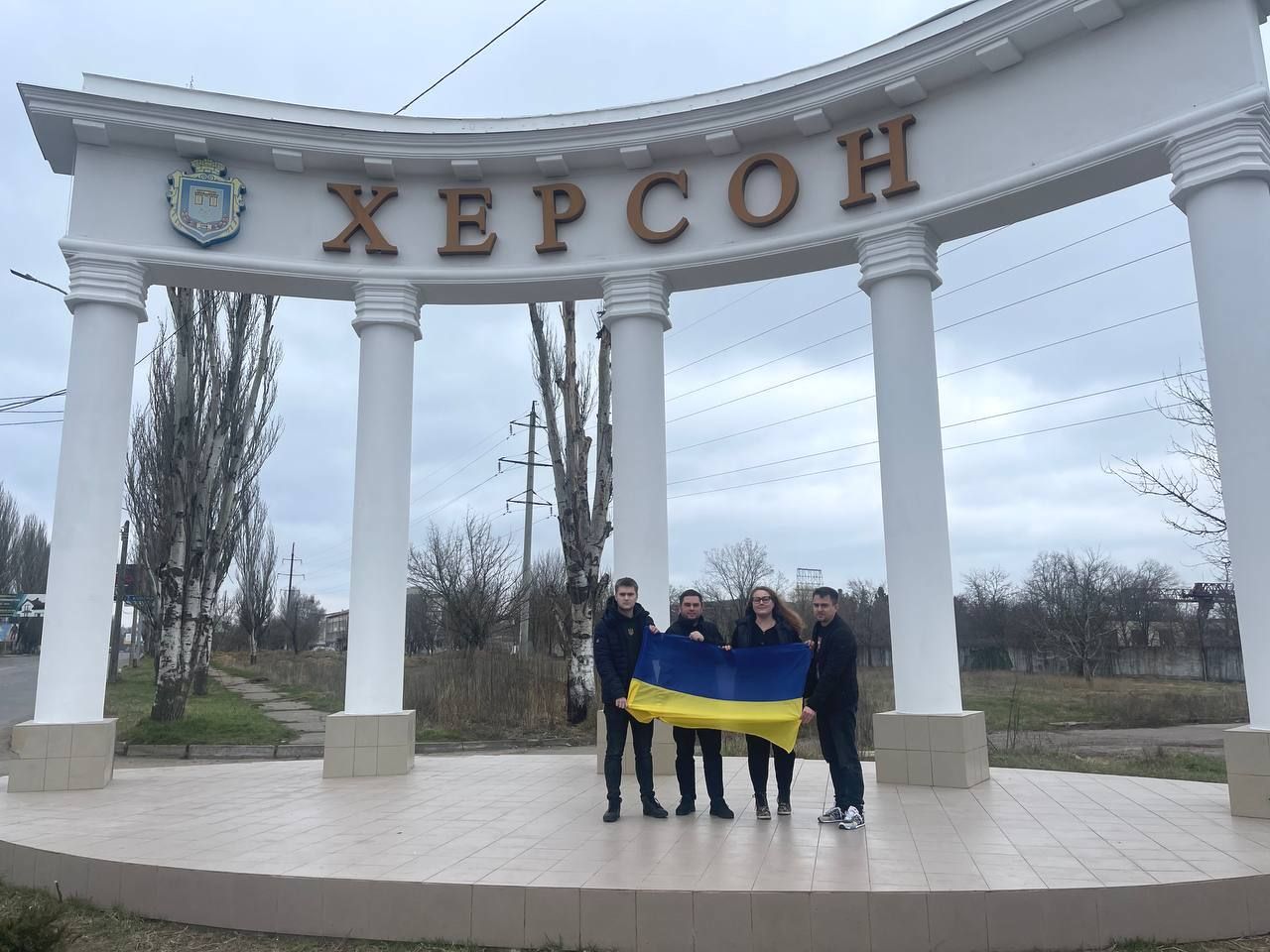 У Херсоні буде тривала комендантська година У Херсоні буде тривала комендантська година