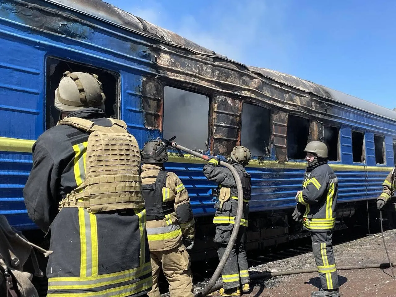 оккупанты попали в пассажирский вагон