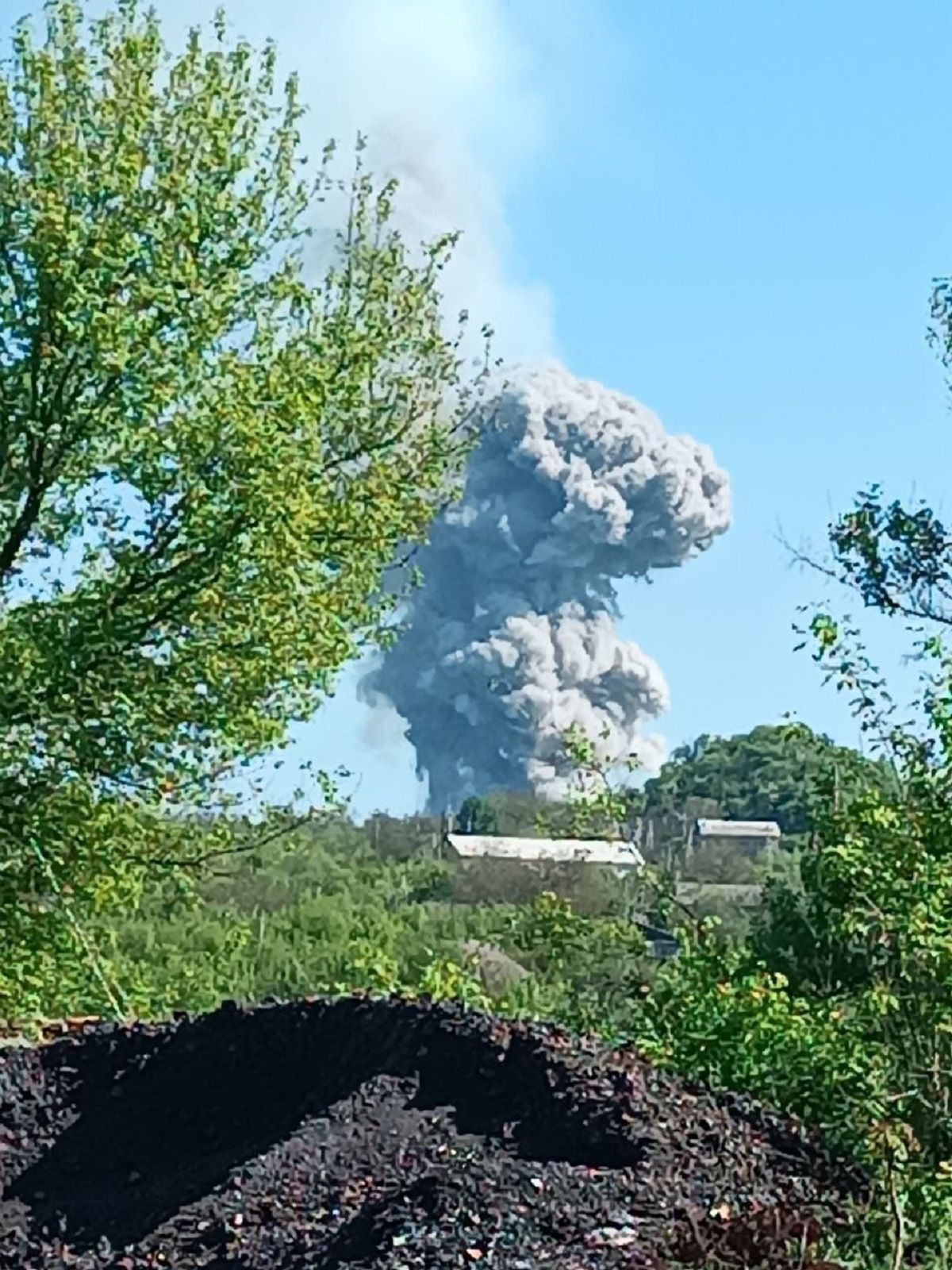 Моспіне вибухи - на Донеччині прилетіла бавовна до окупантів - 24 Канал Моспіне вибухи - на Донеччині прилетіла бавовна до окупантів - 24 Канал