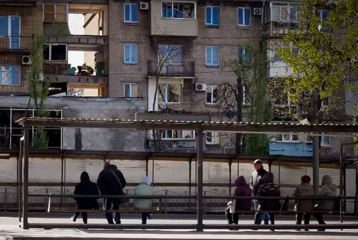 Окупанти будують в Маріуполі будинки для своїх Окупанти будують в Маріуполі будинки для своїх