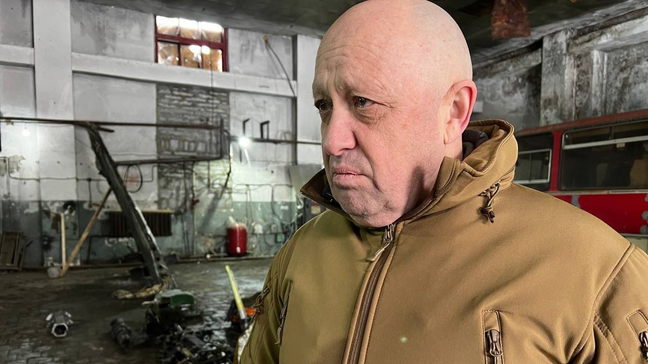 Пригожин заявив про виведення вагнерівців - реакція росіян
