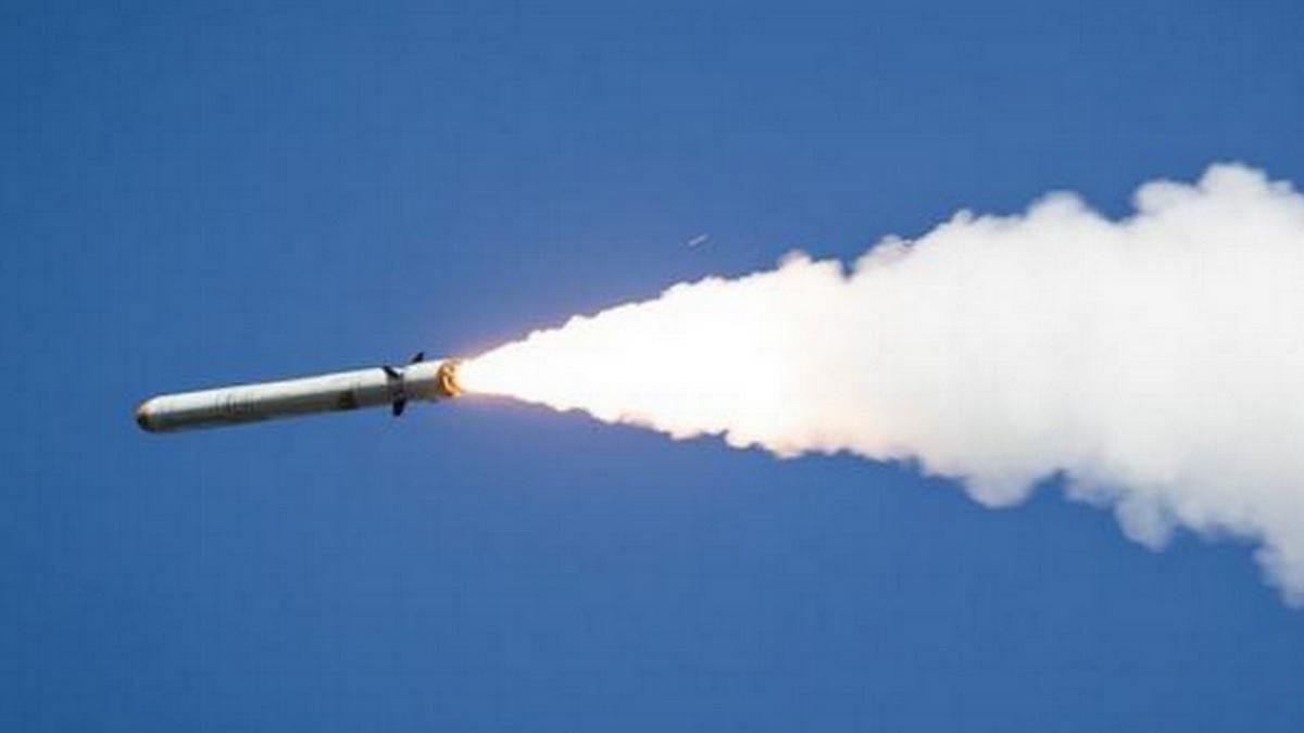 Россия продолжает обстрелы Украины Россия продолжает обстрелы Украины