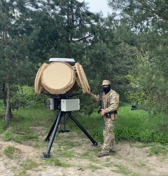 Україна почала отримувати ізраїльські радари для систем виявлення ракет